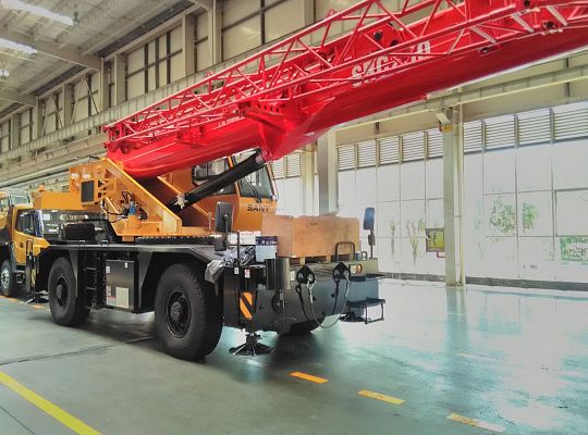 Короткобазный кран Sany SRC300C